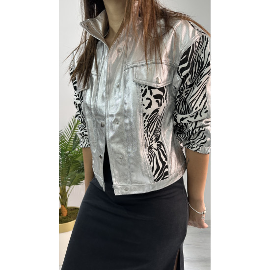 Gümüş Rengi Zebra Detaylı Ceket Gümüş Rengi Zebra Detaylı Ceket