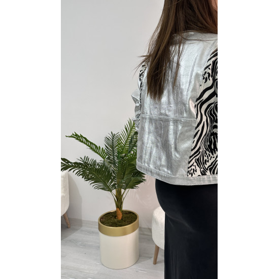 Gümüş Rengi Zebra Detaylı Ceket