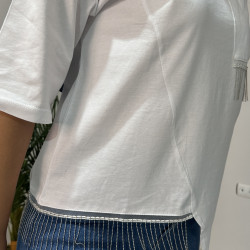 Zincir Detaylı Asimetrik T-shirt